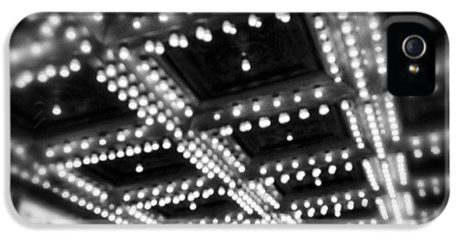 America iPhone 5s Case featuring the photograph Chicago Oriental Theatre Lights by Paul Velgos