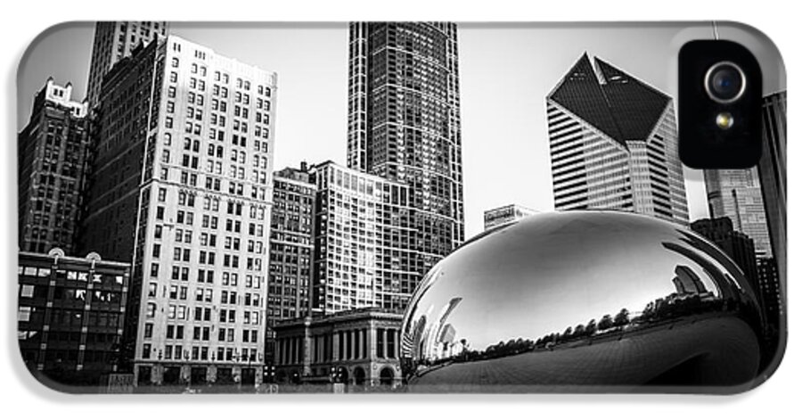 America iPhone 5s Case featuring the photograph Cloud Gate Bean Chicago Skyline in Black and White by Paul Velgos