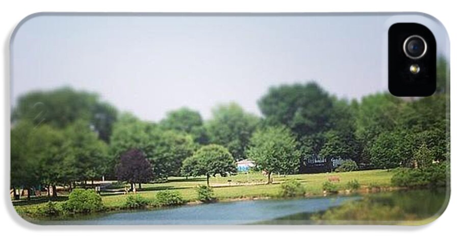 Landscape iPhone 5s Case featuring the photograph Perfect Park Afternoon by Christy Beckwith