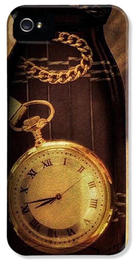 Watch iPhone 5s Case featuring the photograph Antique Pocket Watch In A Bottle by Susan Candelario