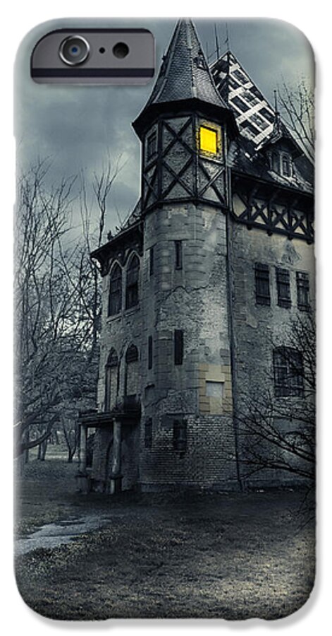 House iPhone 6s Case featuring the photograph Haunted house by Jelena Jovanovic