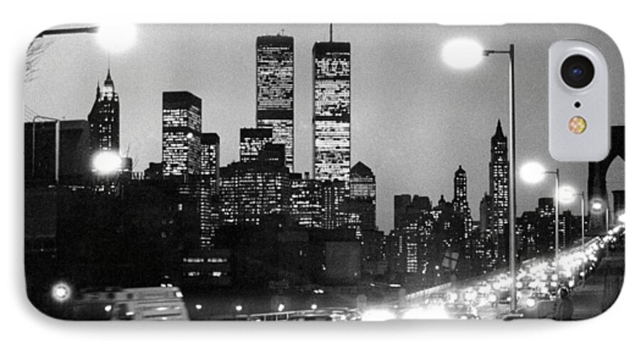 1980s iPhone 7 Case featuring the photograph Brooklyn Bridge traffic II dusk 1980s by Gary Eason