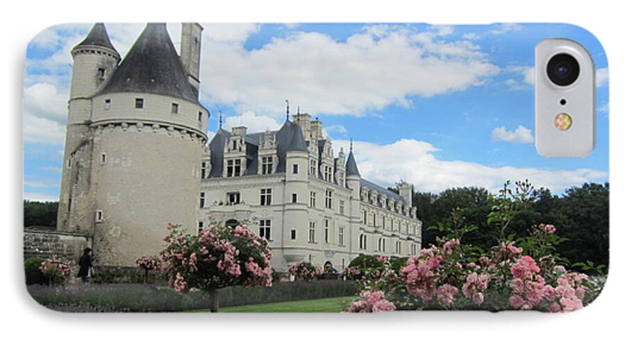 Chateau iPhone 7 Case featuring the photograph Chateau Chenonceau by Pema Hou
