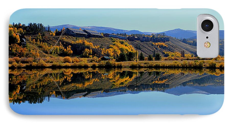 View iPhone 7 Case featuring the photograph Rooms With A View by Trent Mallett