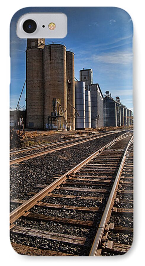 Spangle iPhone 7 Case featuring the photograph Spangle Grain Elevator Color by Paul DeRocker