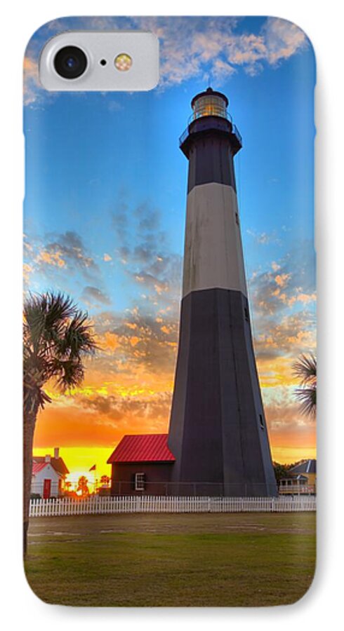 9509 iPhone 7 Case featuring the photograph Tybee Island Sunrise by Gordon Elwell