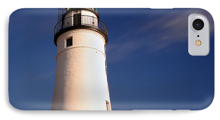 Fort iPhone 7 Case featuring the photograph Fort Gratiot Lighthouse by Gordon Dean II