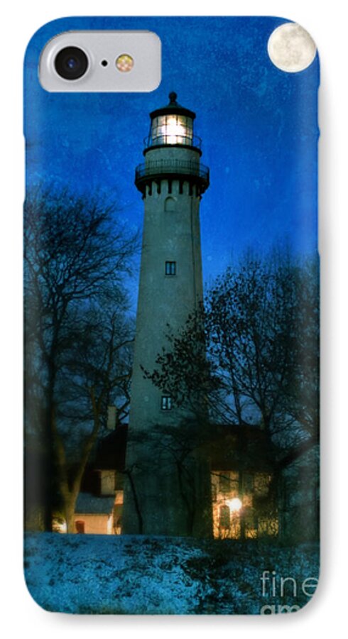 Grosse Point Lighthouse iPhone 7 Case featuring the photograph Grosse Point Lighthouse Before Dawn by Jill Battaglia