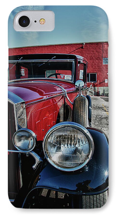 Antique Car iPhone 7 Case featuring the photograph 1931 Pierce Arow 3473 by Guy Whiteley