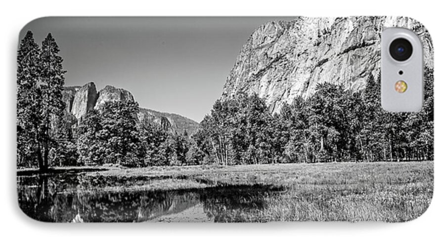 Yosemite iPhone 7 Case featuring the photograph Gamut by Ryan Weddle