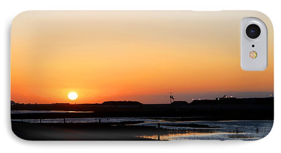 Landscape iPhone 7 Case featuring the photograph Greater Prudhoe Bay Sunrise by Anthony Jones