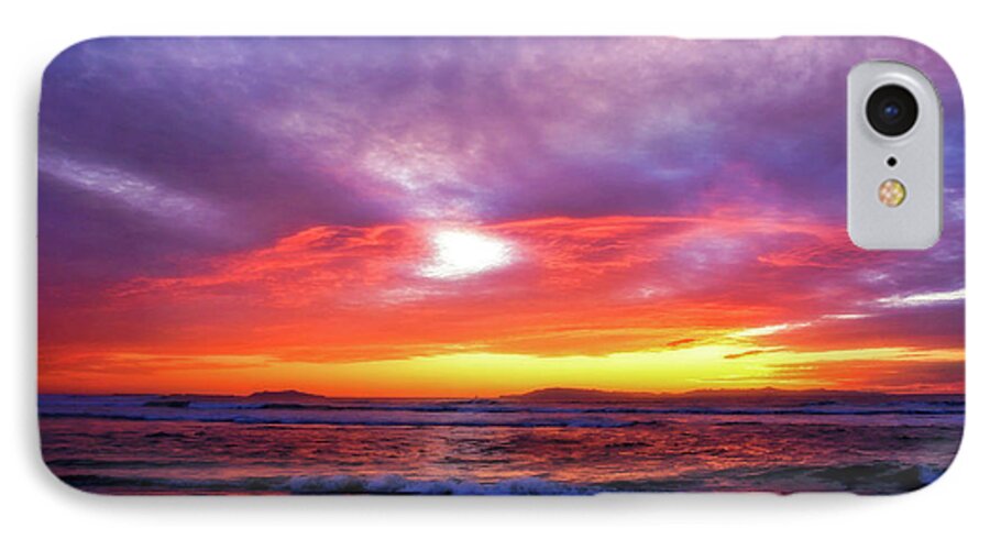 Sunset iPhone 7 Case featuring the photograph Sandpiper Sunset Ventura California by John A Rodriguez
