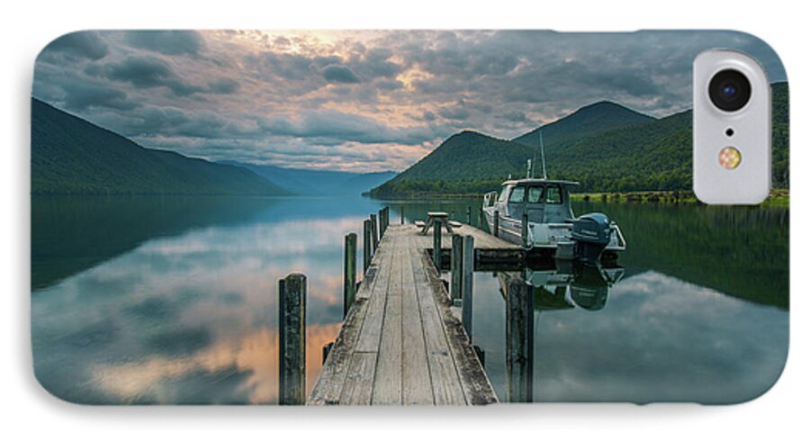 Lake Rotoroa iPhone 7 Case featuring the photograph Sunrise Over Lake Rotoroa by Racheal Christian