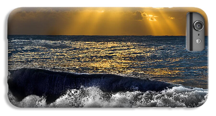 #dee Why iPhone 7 Plus Case featuring the photograph Golden eye of the morning by Miroslava Jurcik