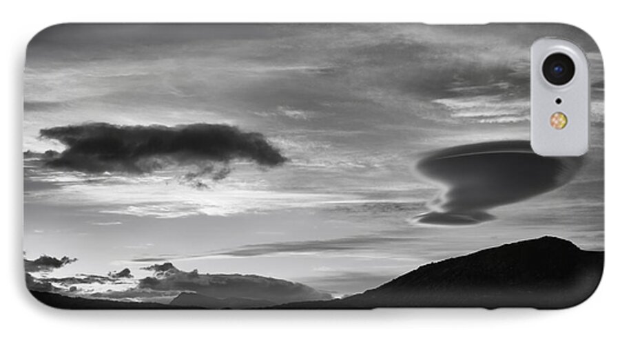 Lenticular Cloud iPhone 8 Case featuring the photograph A Second Look by Ben Shields