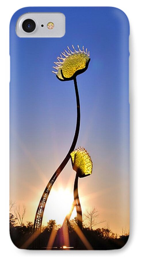 Sculpture iPhone 8 Case featuring the photograph Southern Hospitality Sculpture by Kelly Nowak