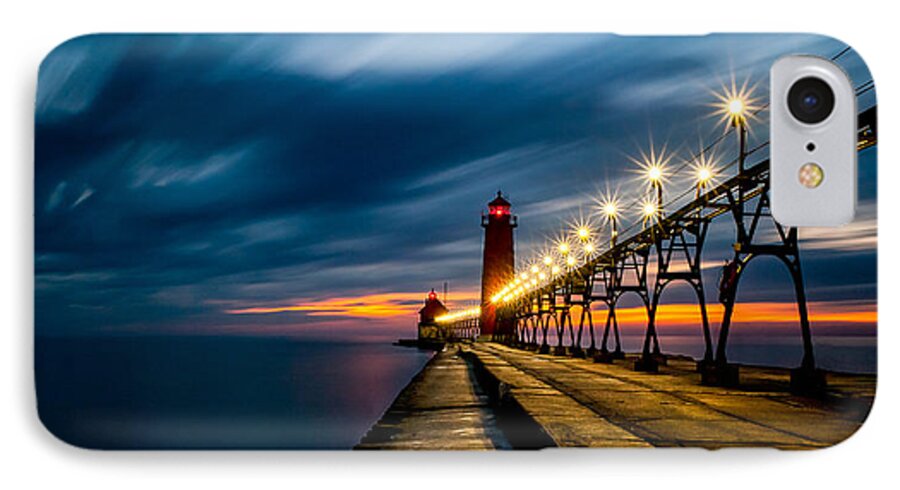 Grand Haven iPhone 8 Case featuring the photograph Grand Haven Lighthouse by Larry Carr