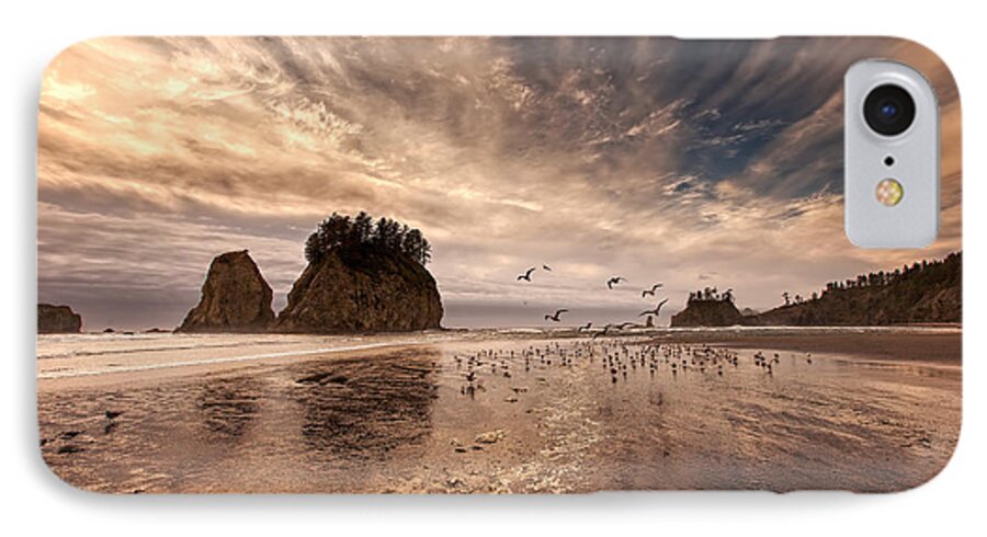 2nd Beach iPhone 8 Case featuring the photograph La Push Sunset by Ian Good