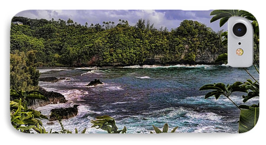 Big Island iPhone 8 Case featuring the photograph Onomea Bay Hawaii by Gary Beeler
