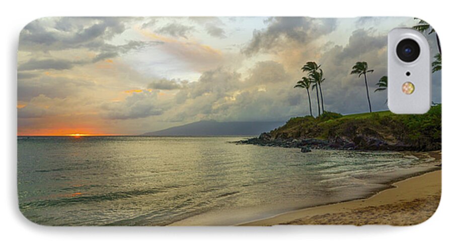 Kapalua Bay iPhone 8 Case featuring the photograph Kapalua Bay Sunset by Kelly Wade