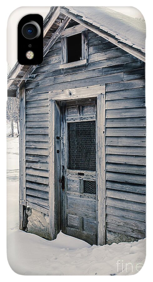 Old Chicken Coop Etna New Hampshine In The Winter Iphone Xr Case