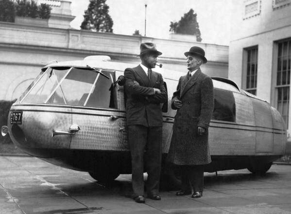 What Are the Lessons From Bucky Fuller's Dymaxion House?