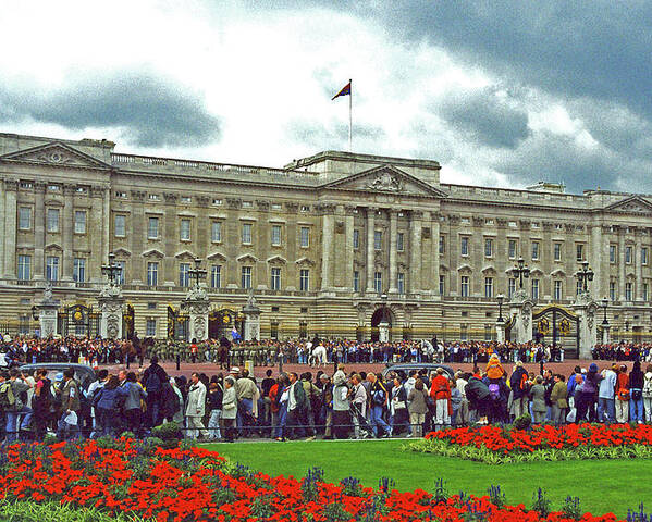 Buckingham Poster featuring the photograph Buckingham Palace by Richard Krebs