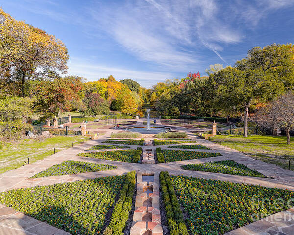 Fall Image Of The Fort Worth Botanical Garden Oval Rose Garden