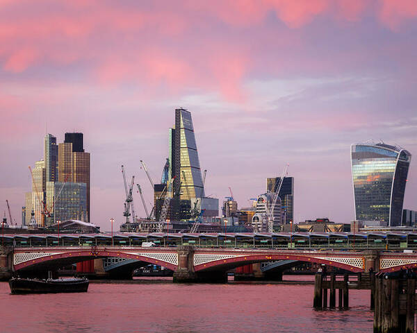 London Poster featuring the photograph Red Sky Over London by Rick Deacon