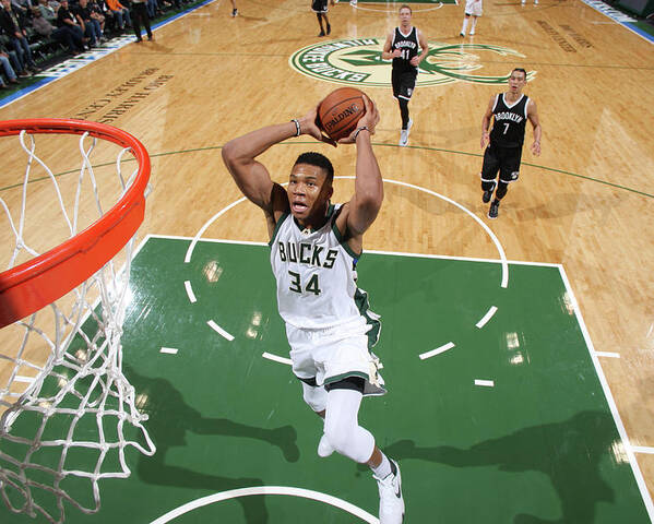 Sports Giannis Antetokounmpo HD Wallpaper