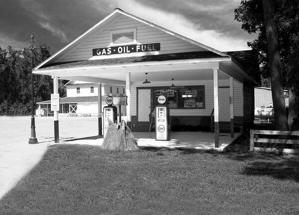 Old Esso Station Photo Poster featuring the photograph Old Esso Service Station BW by Bob Pardue