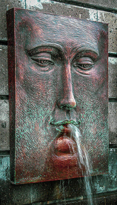 Face Poster featuring the photograph Fountain - Cancun by Frank Mari