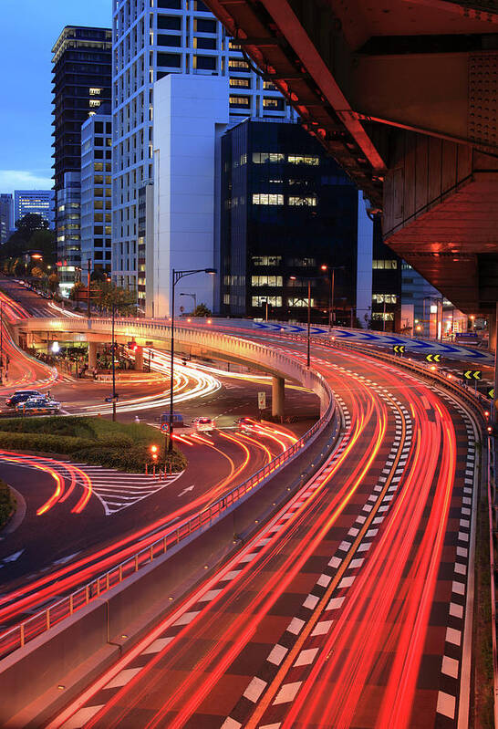 Curve Poster featuring the photograph Akasaka Mitsuke Speed by Krzysztof Baranowski