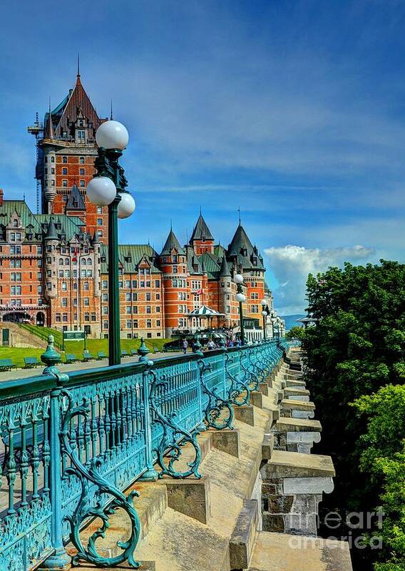 Cityscapes Poster featuring the photograph Le Chateau Frontenac by Mel Steinhauer