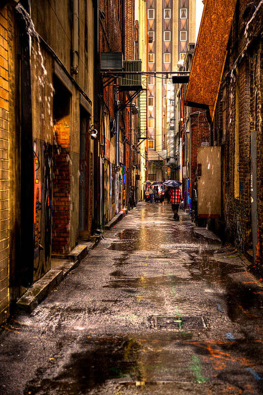 Market Square Alleyway - Knoxville Tennessee Poster featuring the photograph Market Square Alleyway - Knoxville Tennessee by David Patterson