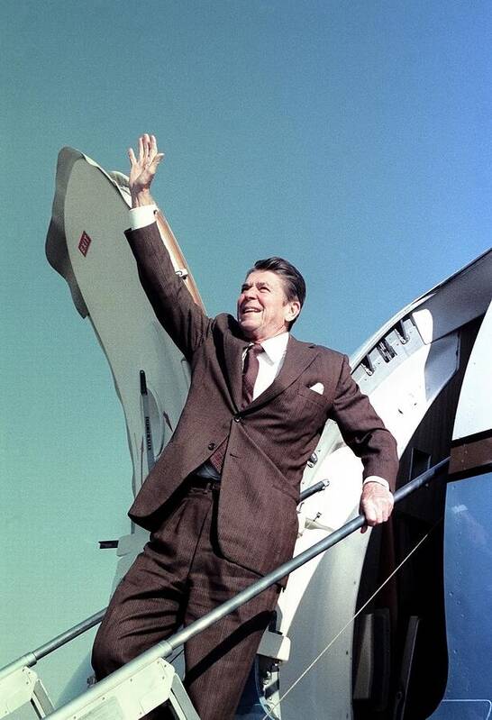 History Poster featuring the photograph President-elect Ronald Reagan Waves by Everett