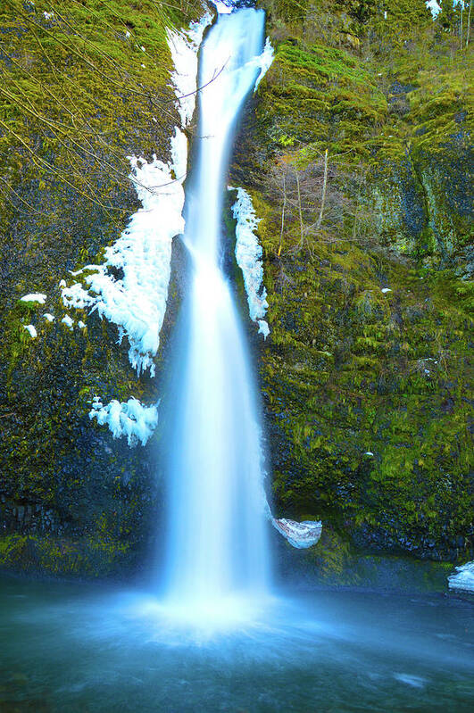  Poster featuring the photograph Horsetail Falls by Brian O'Kelly
