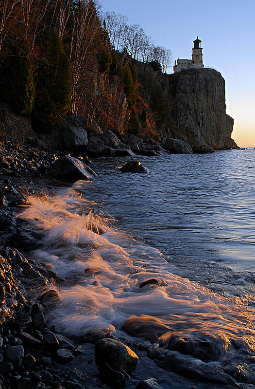 Split Rock Lighthouse Poster featuring the photograph Split Rock Lighthouse at Dawn by Larry Ricker