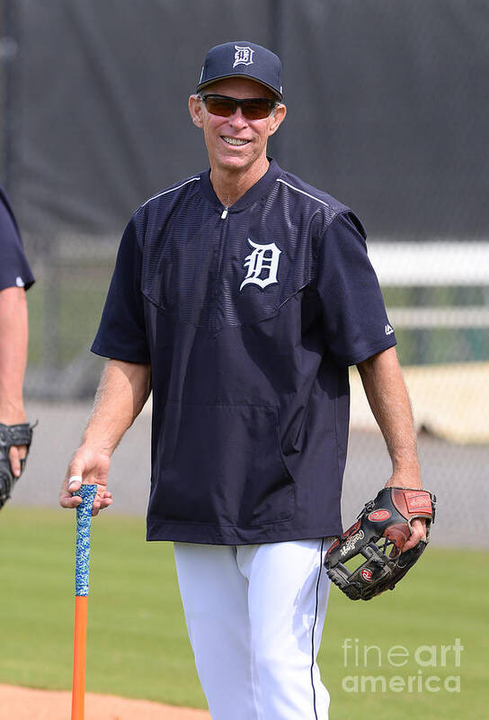 Three Quarter Length Poster featuring the photograph Alan Trammell by Mark Cunningham