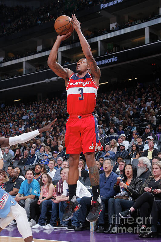 Bradley Beal Poster featuring the photograph Bradley Beal by Rocky Widner