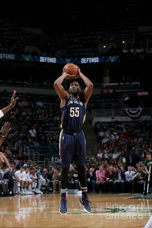 E'twaun Moore Poster featuring the photograph E'twaun Moore by Gary Dineen