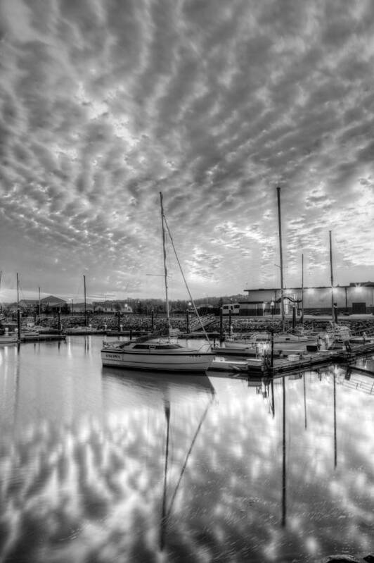 Alexandria Va Virginia Washington Dc Potomac River Sunrise Sunset Joint Base Anacostia Bolling Afb Marina Harbor Boat Sailboat Sail Power Powerboat Poster featuring the photograph Sailer's Delight Black and White by JC Findley