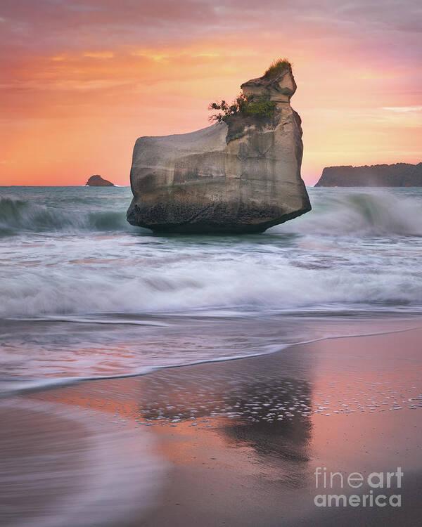 Cathedral Poster featuring the photograph Lone Rock Sunset by Ernesto Ruiz