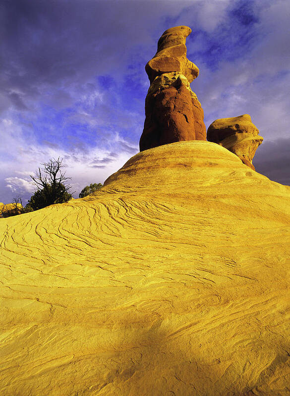 Desert Poster featuring the photograph Spectacular Hoodoos In Devil's Garden #2 by Jerry Ginsberg