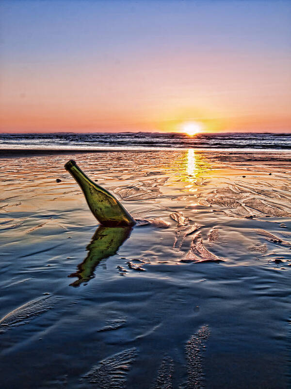 Oregon Poster featuring the photograph Sunset Memory by HW Kateley