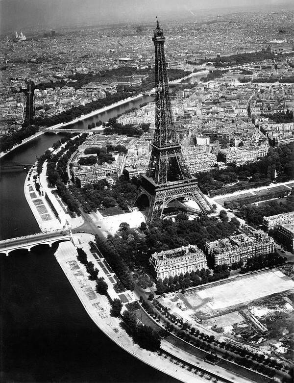 Retro Poster featuring the photograph 1944 Liberated Paris by Historic Image