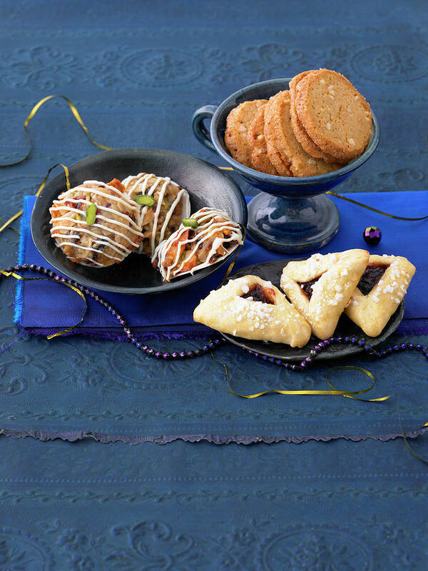 Ip_10212608 Poster featuring the photograph Almond Cookies With Pistachios And Spiced Biscuits In Bowl And Triangular Cookies On Plate by Jalag / Julia Hoersch