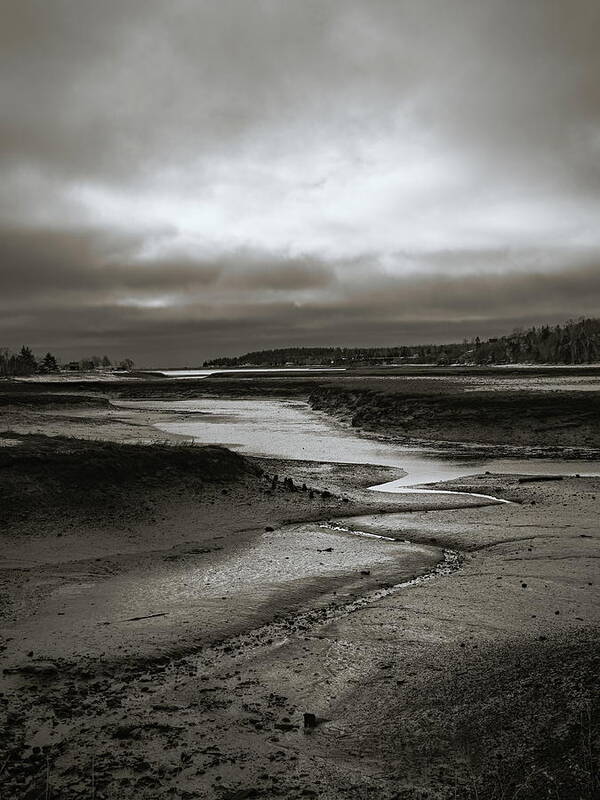 Lighthouse Poster featuring the photograph Low Tide - Inner Harbour by Alan Norsworthy
