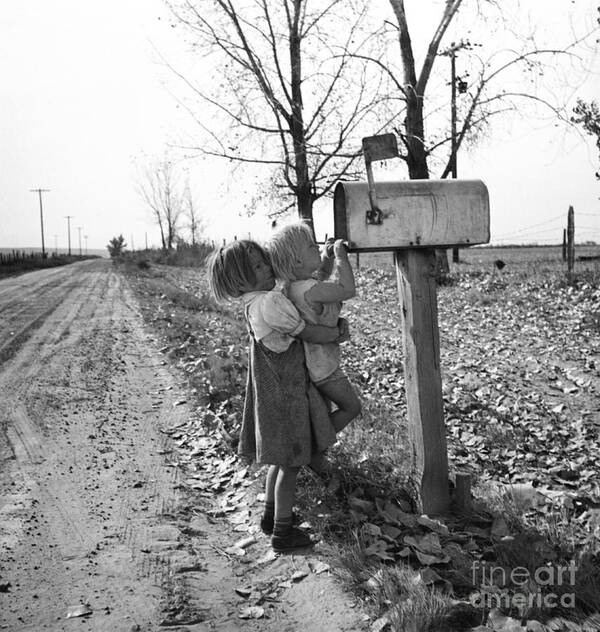 People Poster featuring the photograph Depression Era Rural America #1 by Photo Researchers