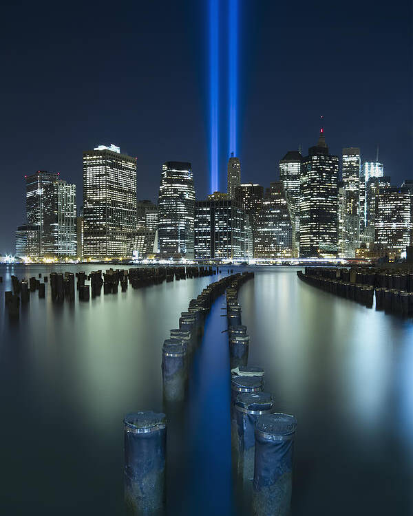 9-11 Poster featuring the photograph Tribute In Light by Evelina Kremsdorf